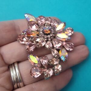 WEISS Pink BROOCH Signed Rhinestone Flower Sparkle Vintage 50s Large MCM Rare